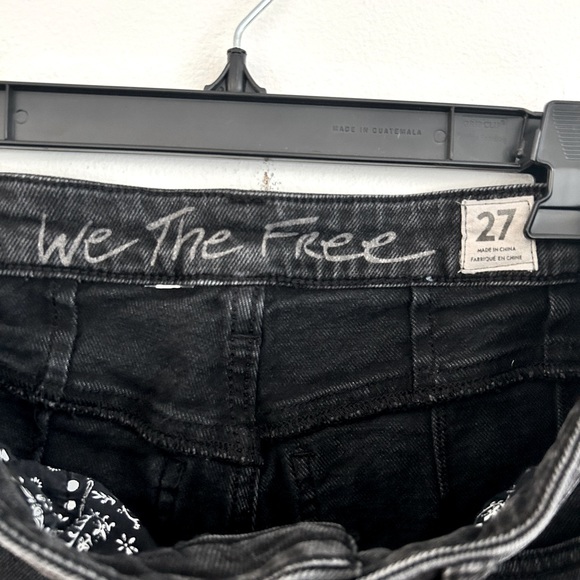 We The Free Distressed Hem Mid Rise. Shorts In Black Ash Size 27 - Picture 8 of 9